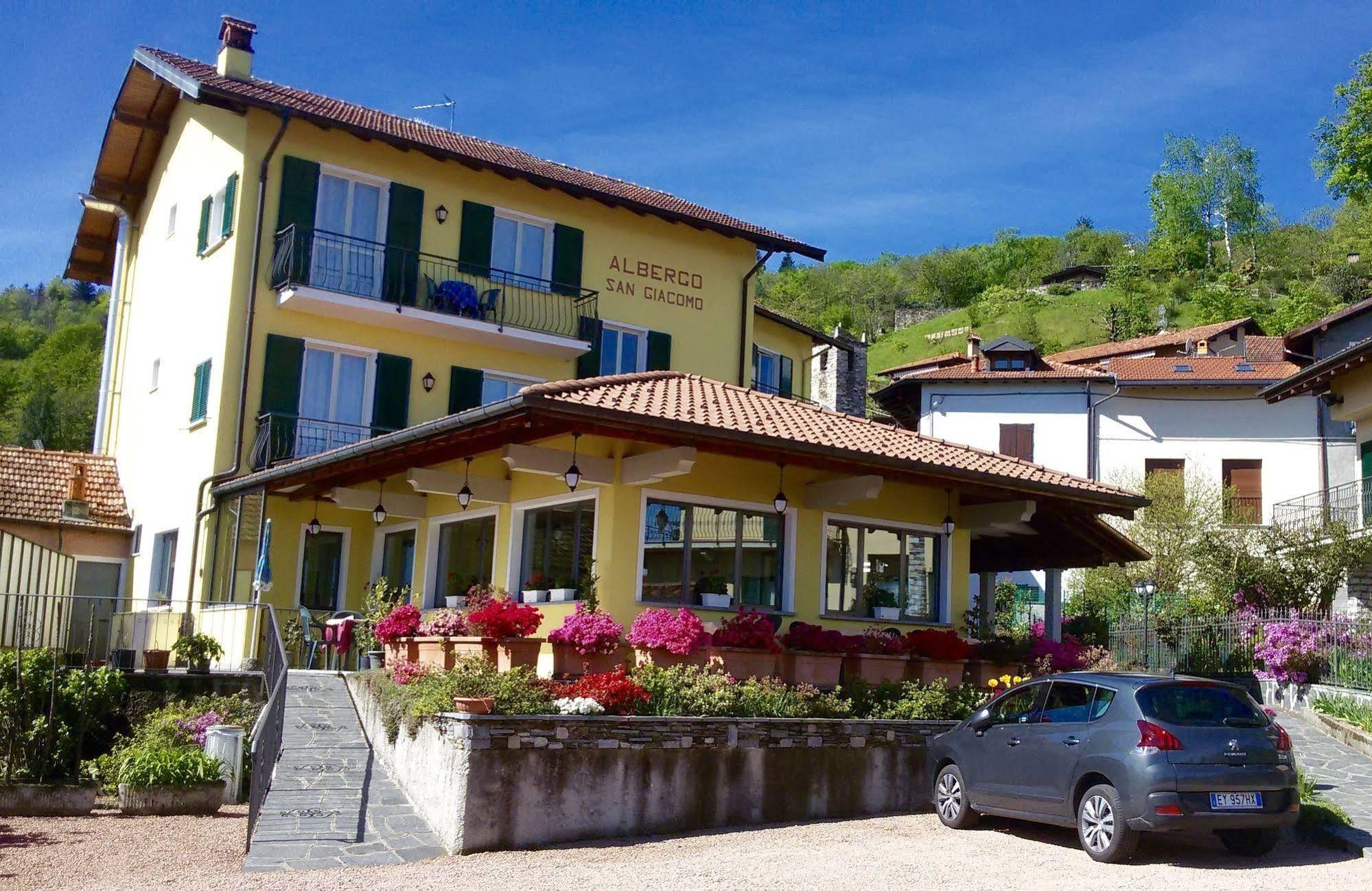 Hotel Bb Villa Orchidea Stresa Buitenkant foto